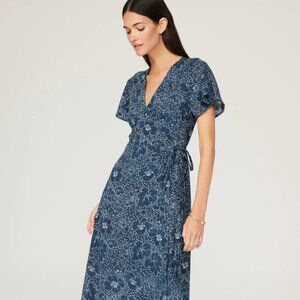 Marine Layer Emlyn Midi Wrap Dress - Indigo Blue Floral Pattern (XS)